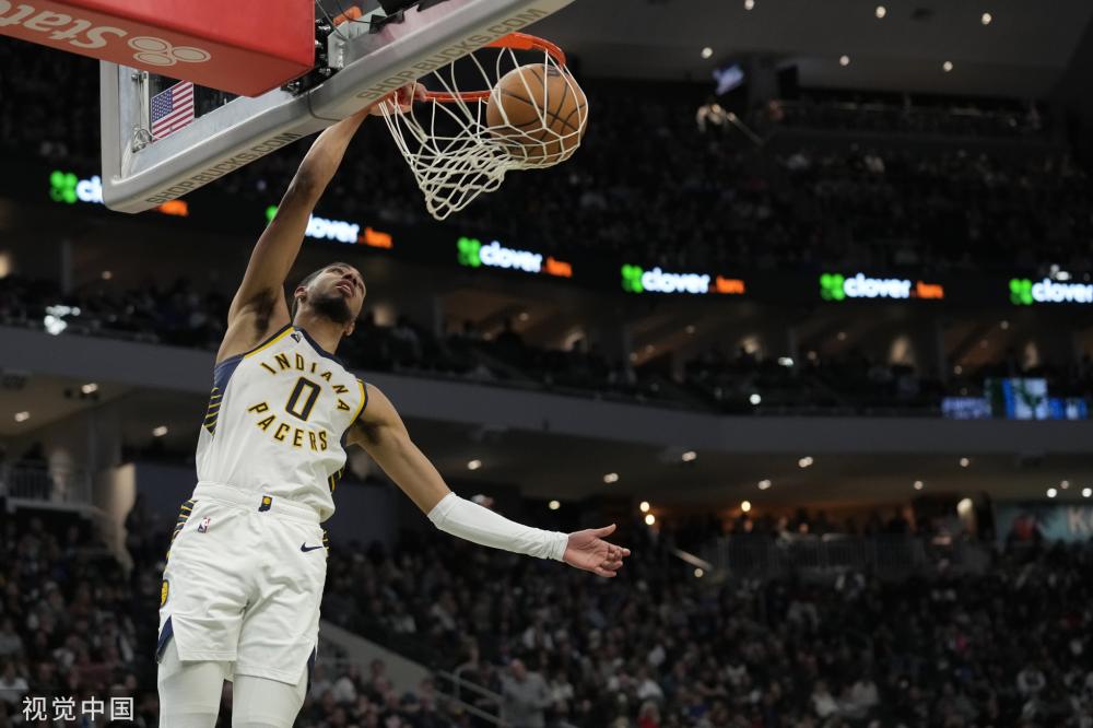 英超截然不 英超截然不